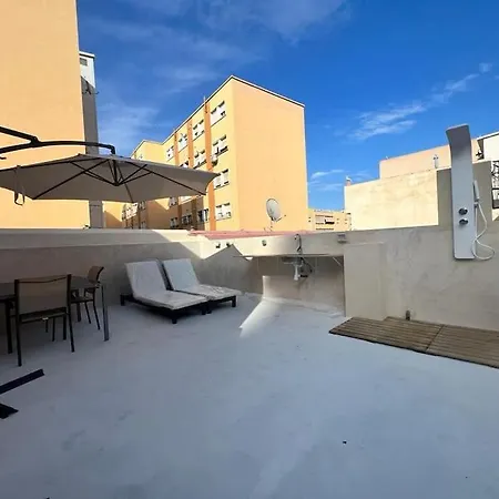 Lägenhet Rooftop House Next To Beach! *